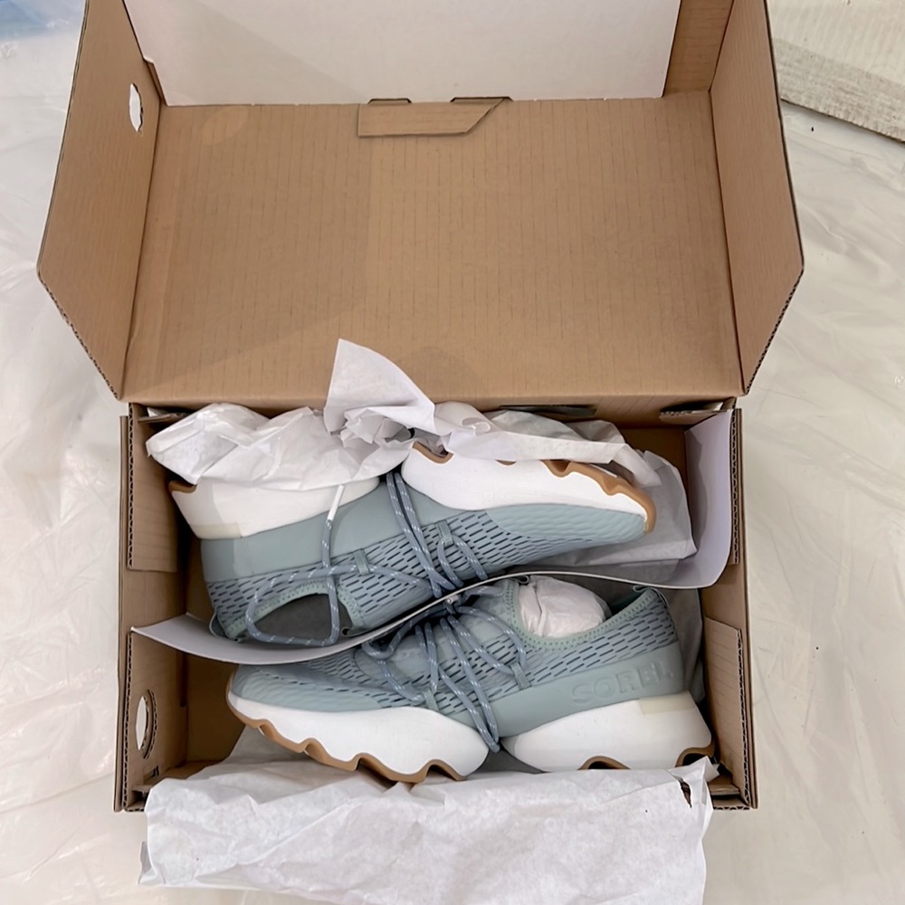 NIB Sorel shoes